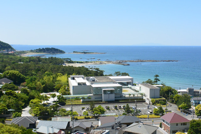 神奈川県立近代美術館 葉山
